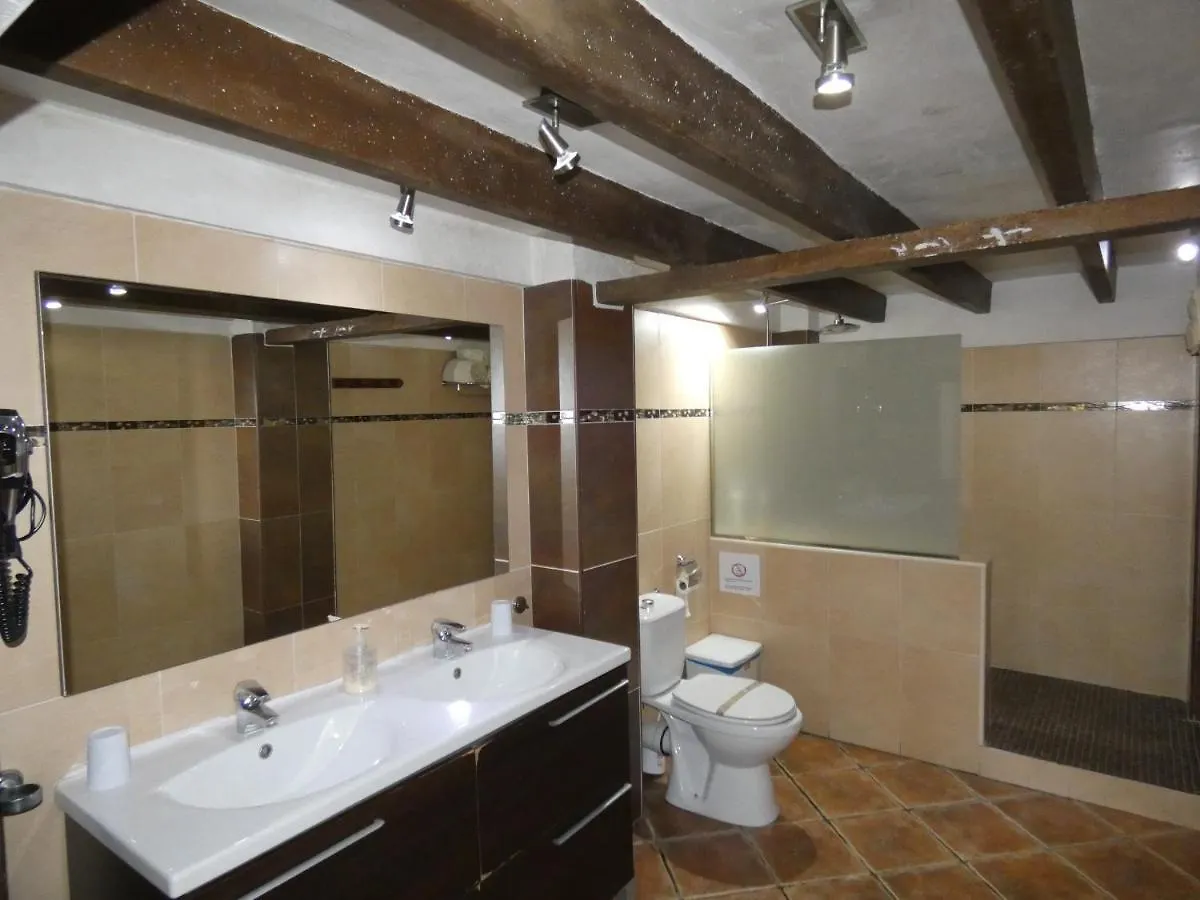 Alojamientos Monteverde Ojén Kır Evi